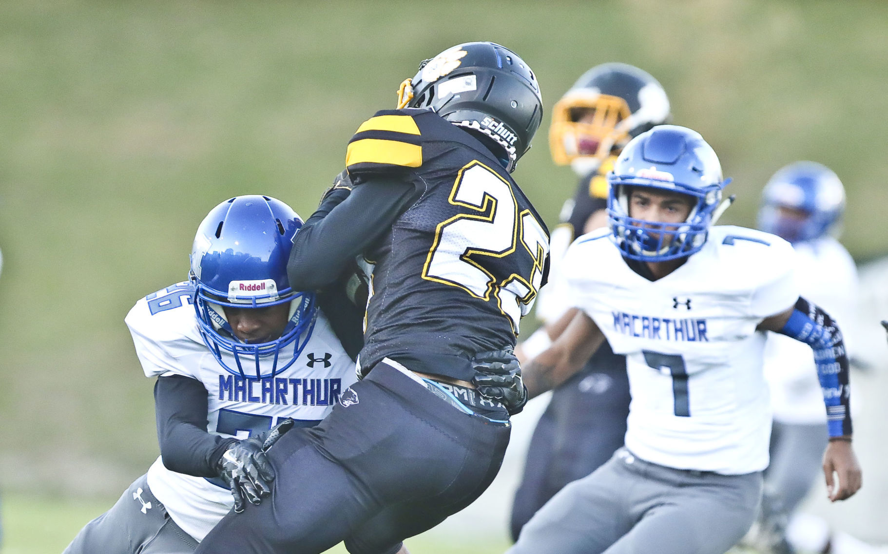 MacArthur 54 Eisenhower 0 35 10.18.19.JPG